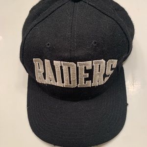 rare vintage raiders hat in pretty good condition